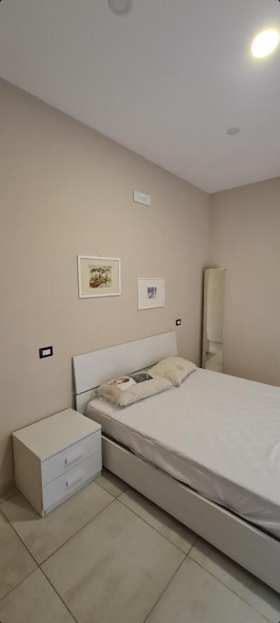 Garibaldi Room Nápoly Kültér fotó