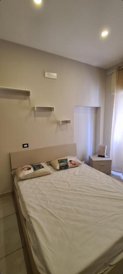 Garibaldi Room Nápoly Kültér fotó